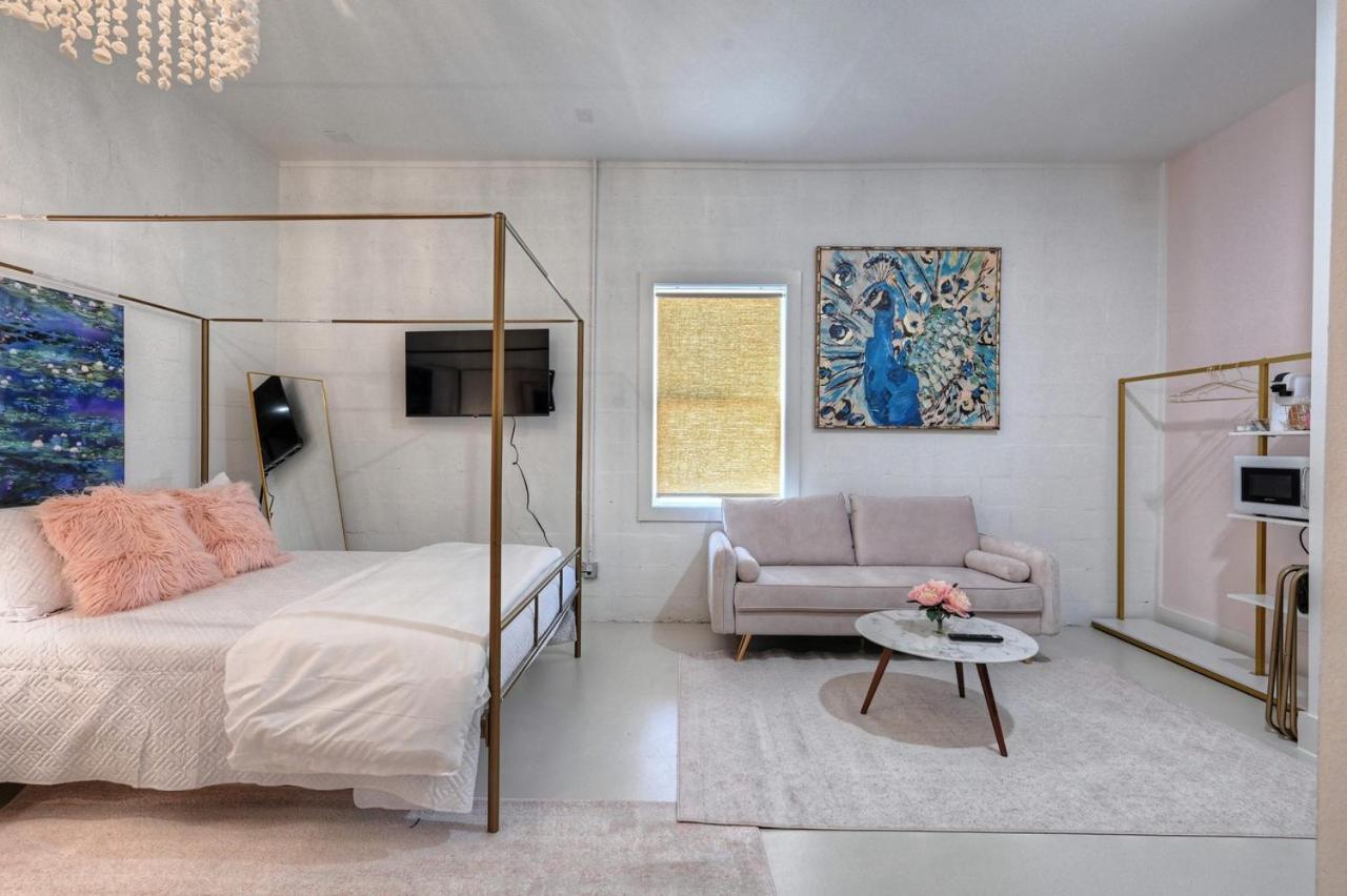 The Oleander Hotel Room 9 Галвестън Екстериор снимка